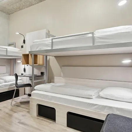 酒店 Hotel Fyrtojet