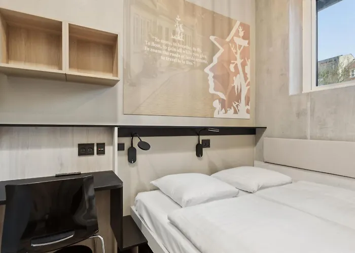 호텔 Fyrtojet - We Give Less Save *