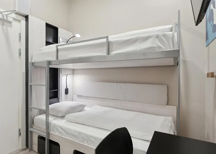 호텔 Fyrtojet - We Give Less Save