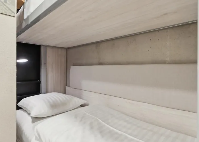 Fyrtojet - We Give Less Save * 오덴세