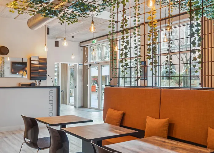 Hotel Fyrtojet - We Give Less You Save More Hotell